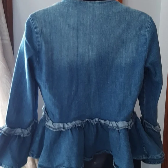 *3/$20* Cute Victorian-Inspired Denim Coat Small - Picture 3 of 6